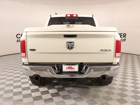 Used 2018 RAM 1500 Laramie w/ Convenience Group AWD/4WD image 22