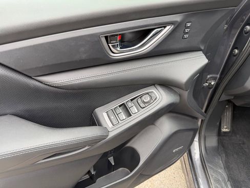 Used 2023 Subaru Ascent Limited w/ Technology Package AWD/4WD image 24