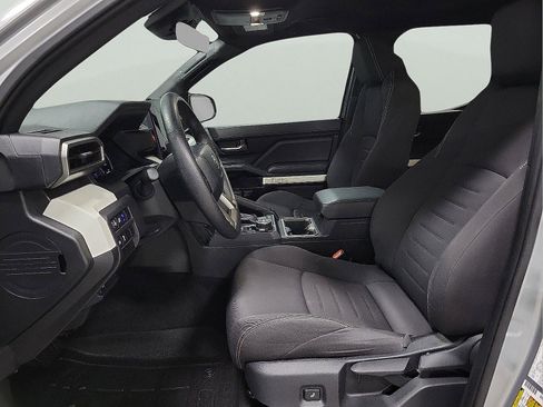 Used 2024 Toyota Tacoma TRD Off-Road image 12