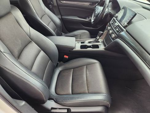 Used 2019 Honda Accord Sport image 14
