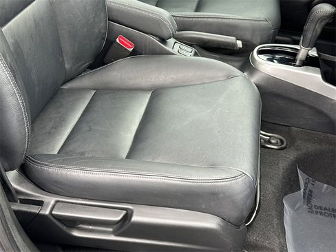 Used 2015 Honda Fit EX image 8