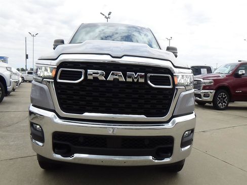 Certified 2025 RAM 1500 Big Horn AWD/4WD image 3