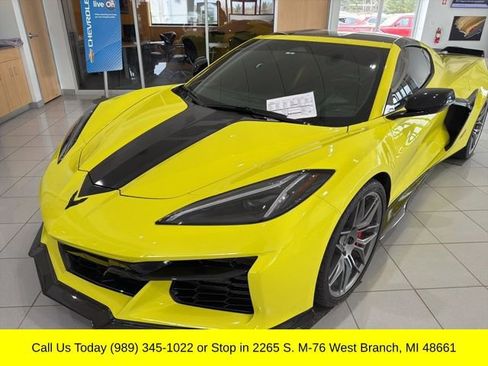 Used 2024 Chevrolet Corvette Z06 image 3