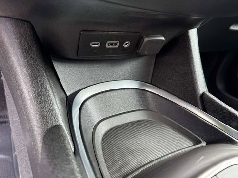 Used 2024 Chevrolet Malibu LT image 27