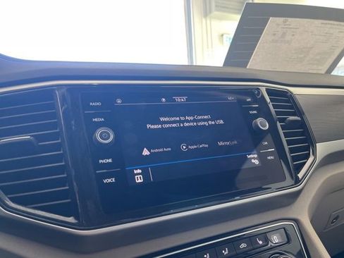 Certified 2022 Volkswagen Atlas SE image 22