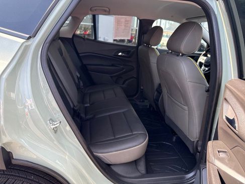 Used 2026 Chevrolet Trax ACTIV FWD image 27