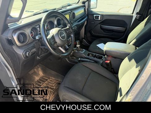 Used 2020 Jeep Wrangler Unlimited Sport S image 16