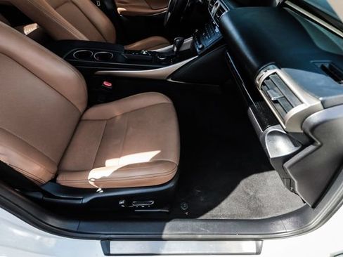 Used 2016 Lexus IS 200t RWD image 59