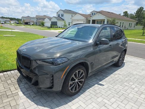 Used 2025 BMW X5 xDrive40i w/ Executive Package AWD/4WD image 2