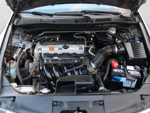 Used 2010 Honda Accord EX image 29