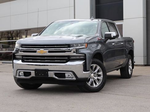 Used 2020 Chevrolet Silverado 1500 LTZ image 3