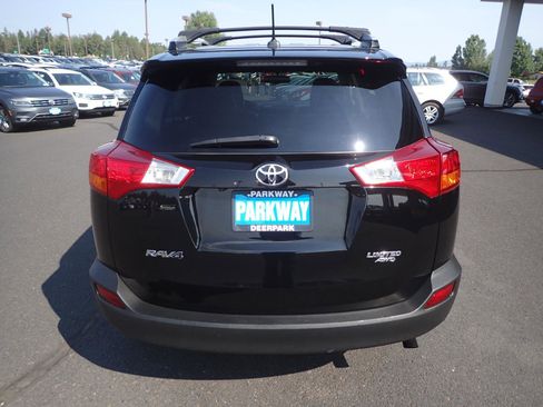 Used 2014 Toyota RAV4 Limited AWD/4WD image 4
