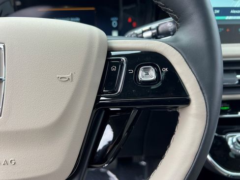 New 2026 Lincoln Corsair Reserve image 23