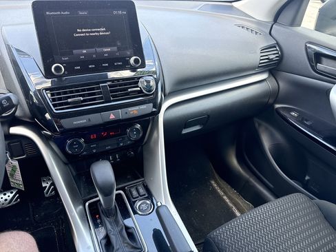 Used 2022 Mitsubishi Eclipse Cross LE AWD/4WD image 14