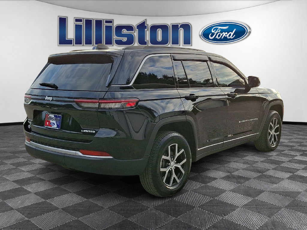 Used 2026 Jeep Grand Cherokee Limited AWD/4WD image 4