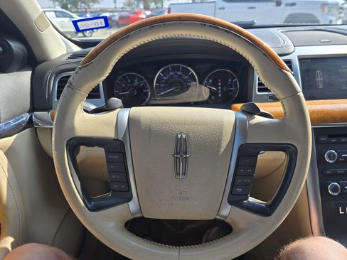 Used 2012 Lincoln MKS Base 4dr Car image 13