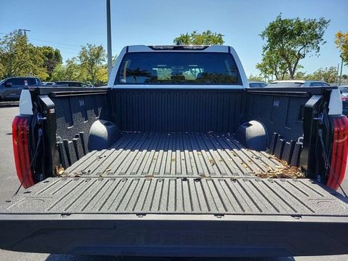 New 2025 Toyota Tundra SR5 image 8