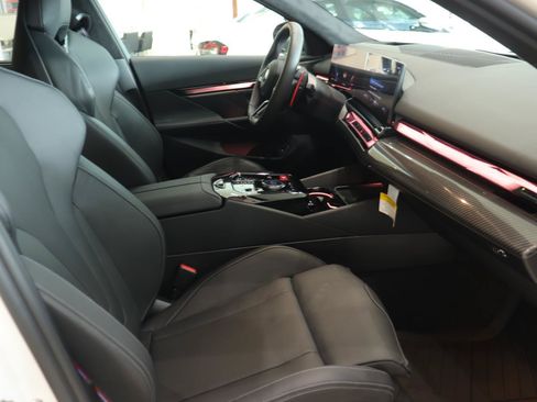 Used 2026 BMW M5 w/ Carbon Package AWD/4WD image 15