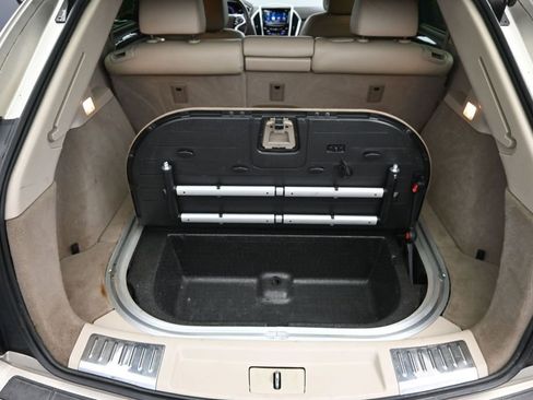 Used 2014 Cadillac SRX Luxury w/ Driver Awareness Package FWD image 12