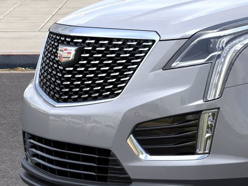 New 2024 Cadillac XT5 Luxury image 13