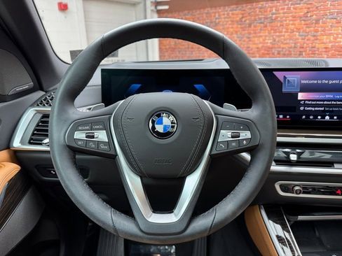 Certified 2025 BMW X5 xDrive40i w/ Climate Comfort Package image 14