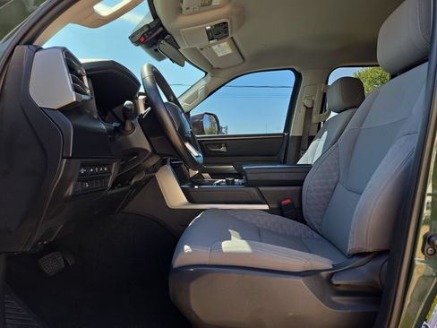 Used 2023 Toyota Tundra SR5 RWD image 16