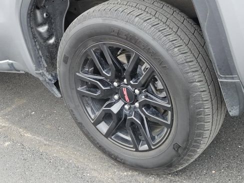 Used 2024 GMC Sierra 1500 Pro w/ Graphite Edition image 7