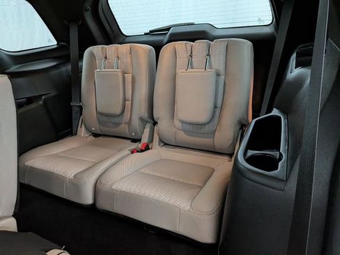 Used 2018 Ford Explorer 4WD image 17