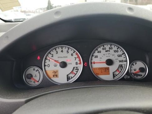 Used 2015 Nissan Frontier PRO-4X w/ Pro-4x Luxury Package image 12