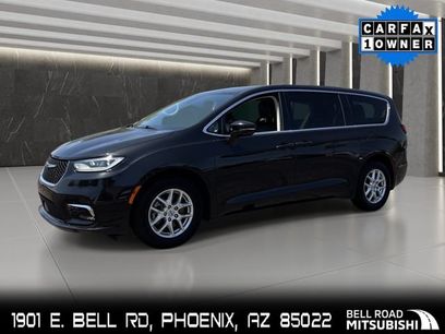 Used 2023 Chrysler Pacifica Touring-L