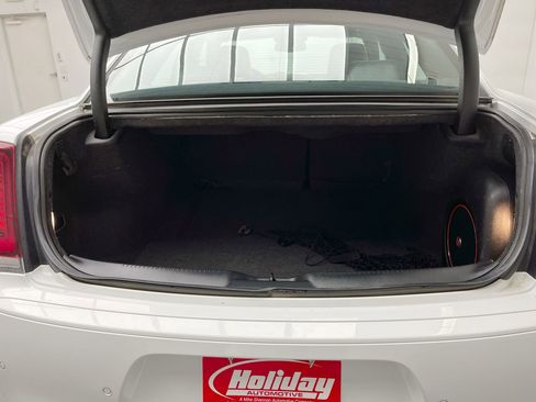 Used 2016 Chrysler 300 S w/ 300S Premium Group image 29