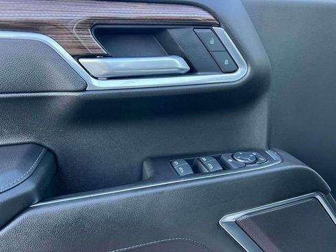 Certified 2025 Chevrolet Silverado 1500 LT AWD/4WD image 20