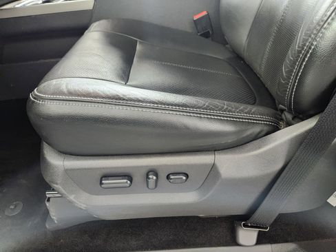 Used 2016 Ford F350 Lariat w/ Lariat Ultimate Package image 14