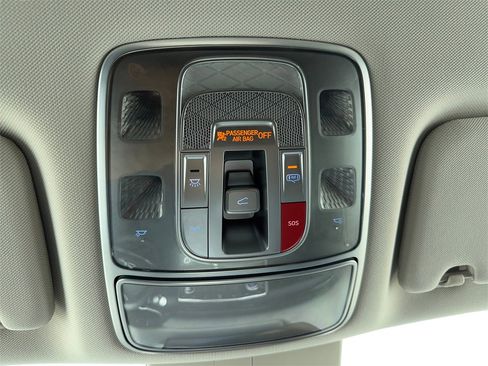 Used 2024 Genesis GV80 3.5T image 34