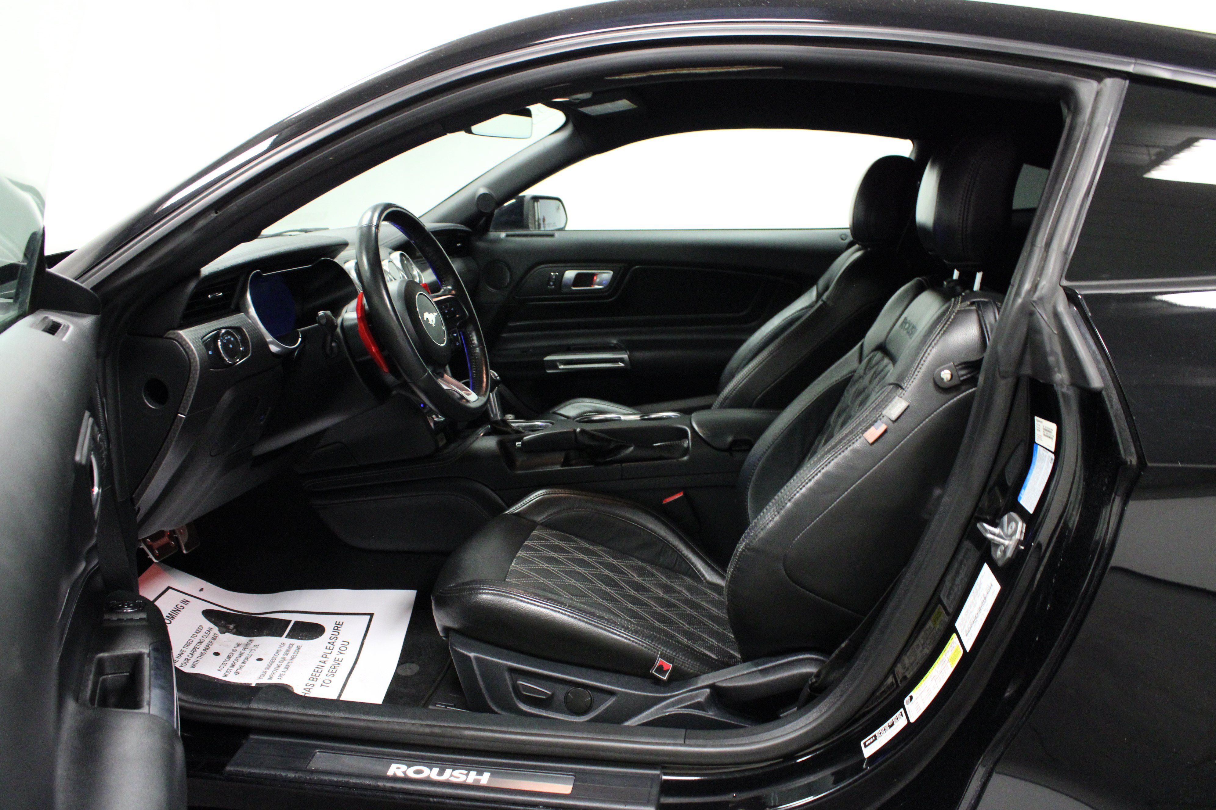 Used 2021 Ford Mustang GT Premium w/ GT Performance Package RWD image 12