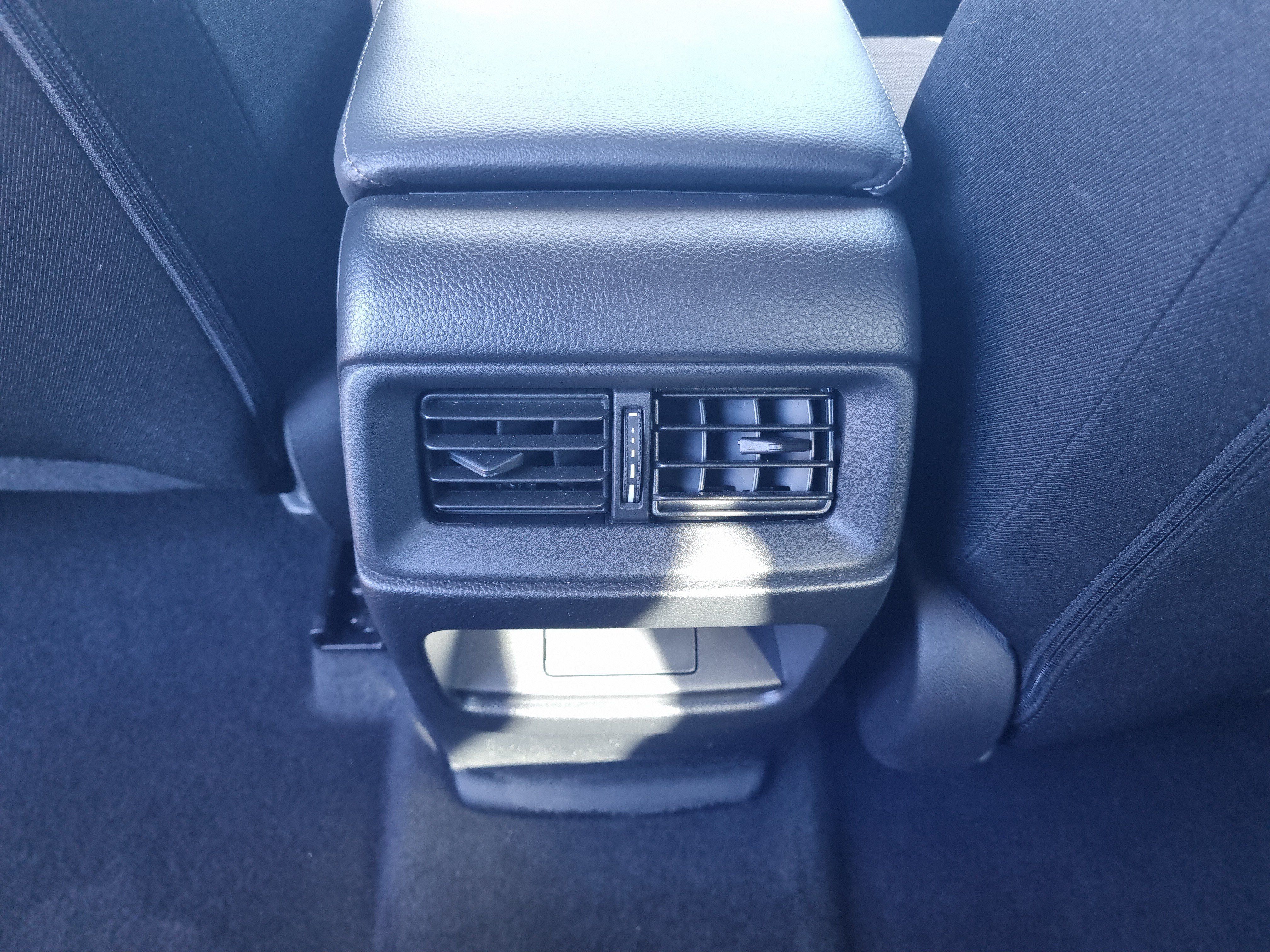 Used 2024 Honda CR-V LX image 20