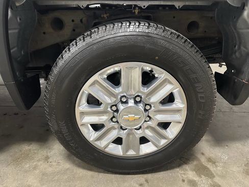 Used 2024 Chevrolet Silverado 2500 LT w/ All Star Edition image 25