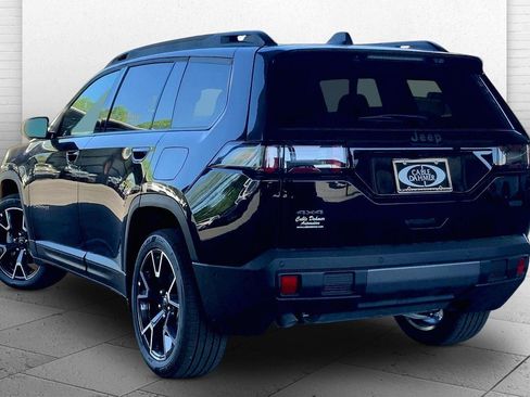 New 2026 Jeep Cherokee Overland w/ Trailer Tow Group AWD/4WD image 3
