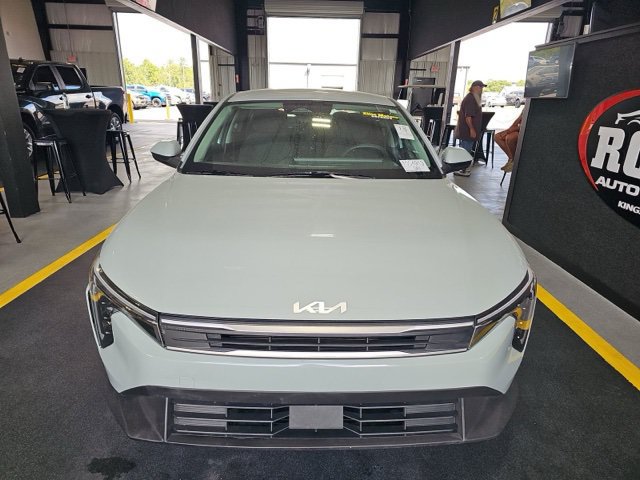 Used 2026 Kia K4 FWD image 4