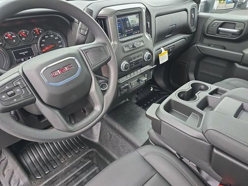 New 2025 GMC Sierra 3500 Pro image 10