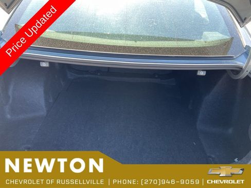 Used 2024 Chevrolet Malibu LT FWD image 44