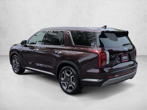 Used 2024 Hyundai Palisade Limited FWD image 8