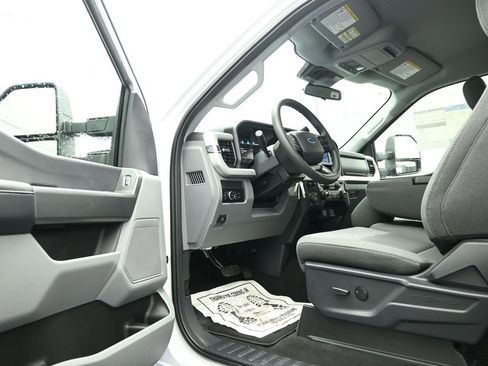New 2026 Ford F350 XLT image 8