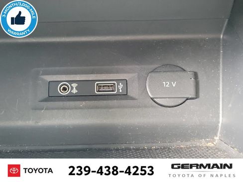 Used 2019 Volkswagen Atlas SEL AWD/4WD image 32