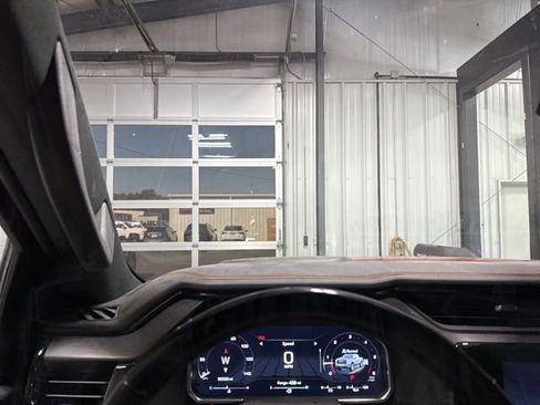 Used 2023 GMC Sierra 1500 AT4 w/ Technology Package AWD/4WD image 8