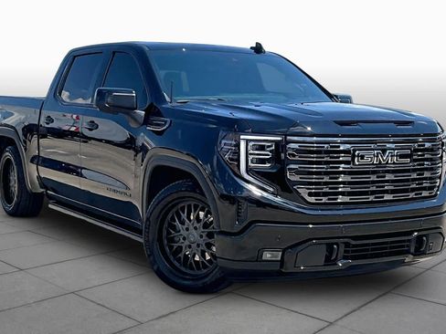 Used 2018 GMC Sierra 1500 SLT w/ Enhanced Driver Alert Package RWD image 3