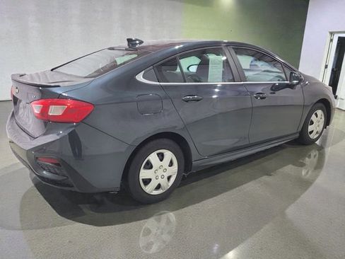Used 2017 Chevrolet Cruze LT w/ LT True North Edition image 24