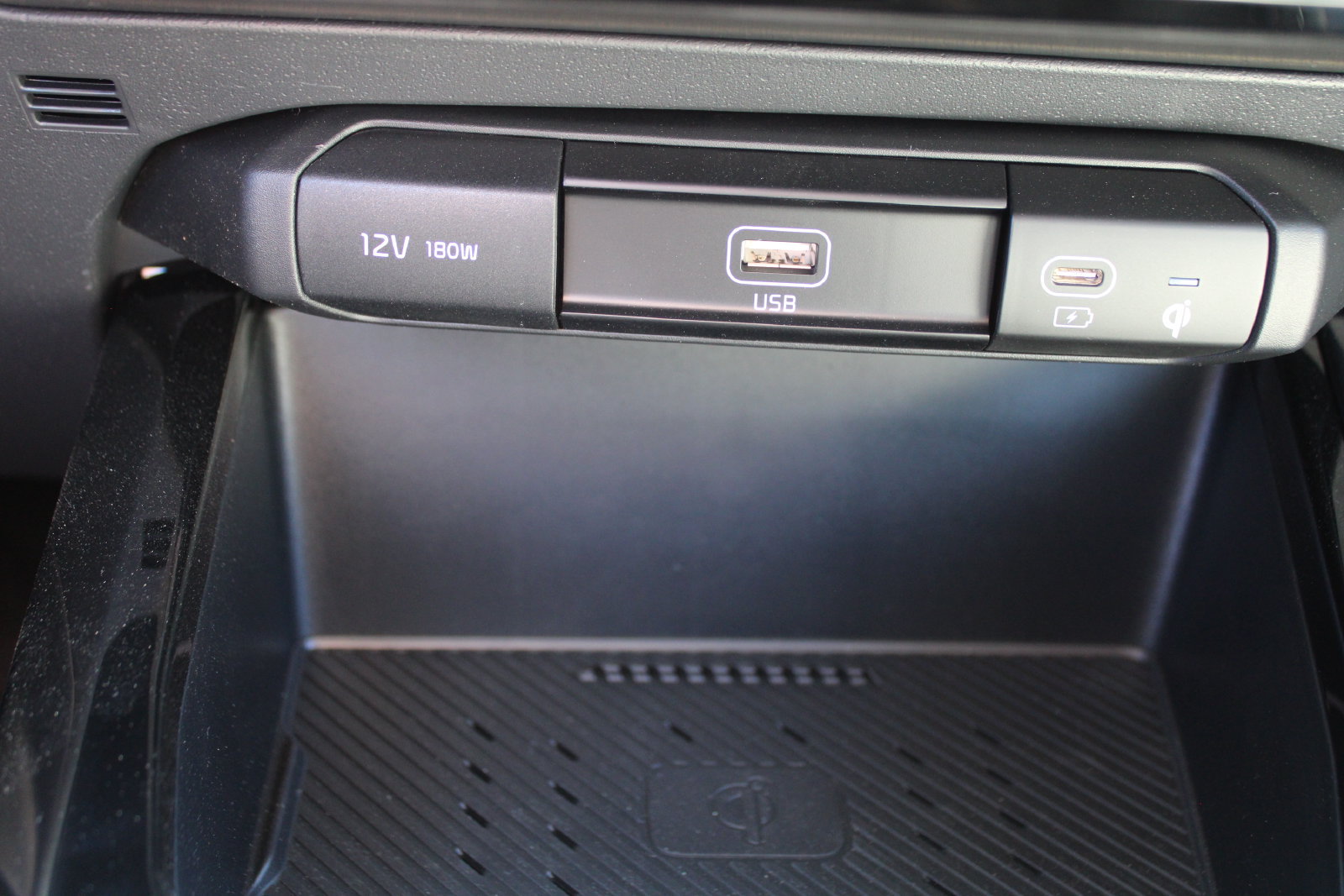New 2026 Kia Niro EX FWD image 38