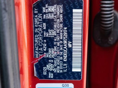 Certified 2024 Kia Seltos S image 36