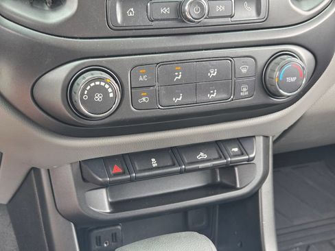 Used 2021 GMC Canyon Elevation Standard w/ Convenience Package RWD image 21